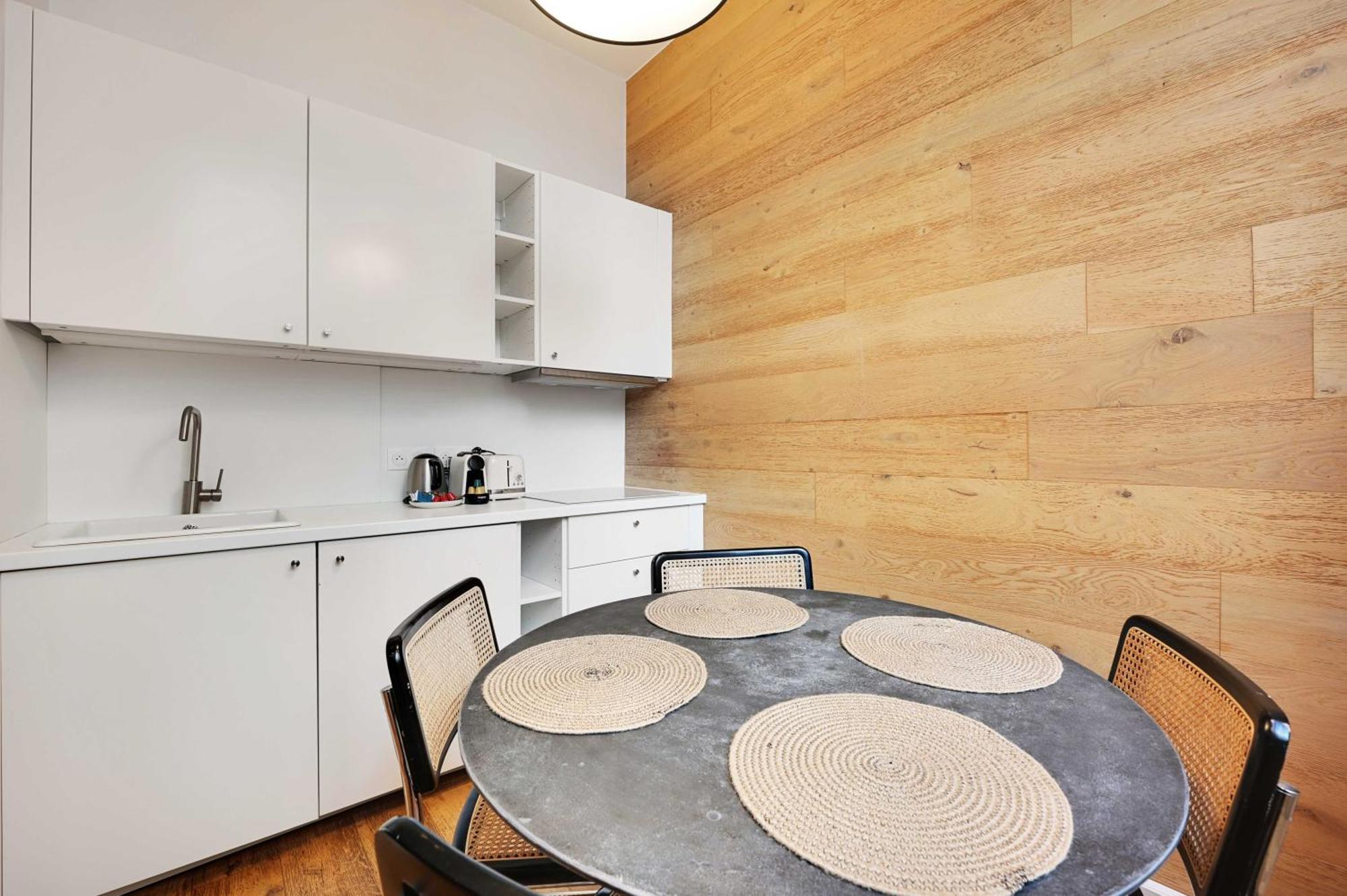 Haven Of Peace-2br-4p-near The Palais De Garnier Parijs